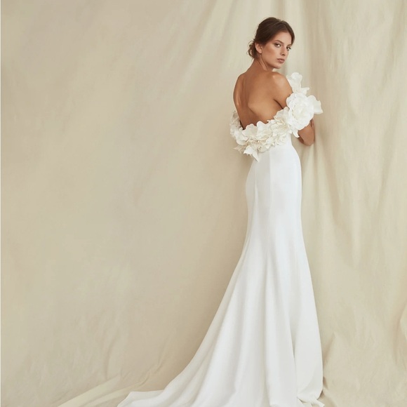Oscar de la Renta Dresses & Skirts - Oscar de la Renta Wedding Dress